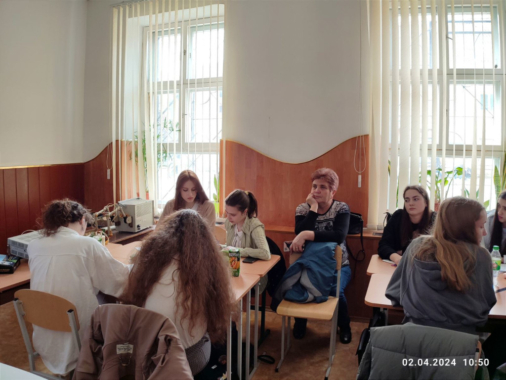 На базі кафедри фізики ПДМУ був організований освітній процес для учнів Наукового ліцею №3