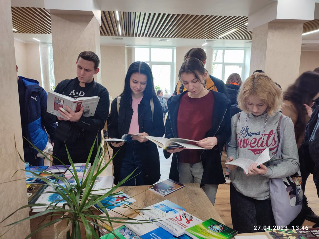 «Медична книга як фактор професійного розвитку»