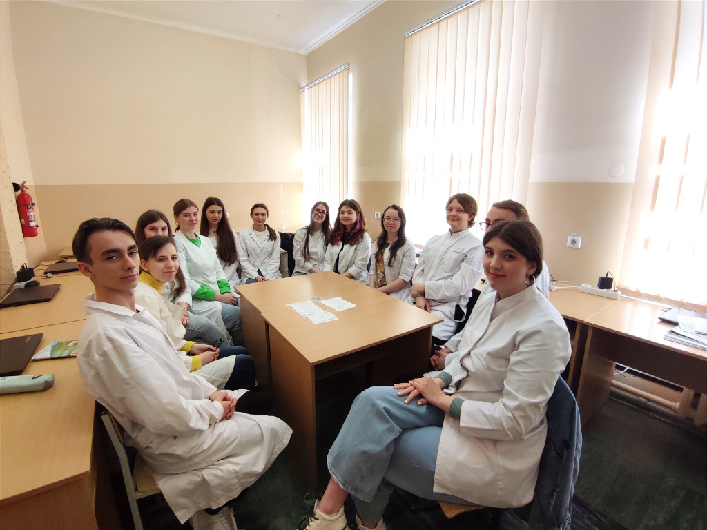 Виховна година зі студентами присвячену питанням тривожності та депресії під час війни