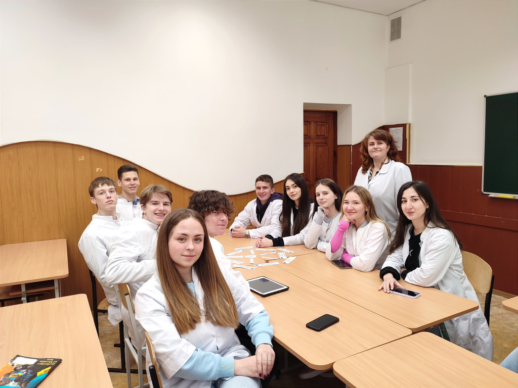 Виховна година зі студентами стоматологічного факультету присвячена ґендерно зумовленому насильству