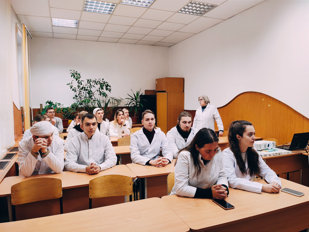 На кафедрі фізики був проведений виховний захід до міжнародного Дня прав людини та міжнародного Дня боротьби з корупцією