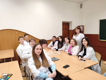 Виховна година зі студентами стоматологічного факультету присвячена ґендерно зумовленому насильству